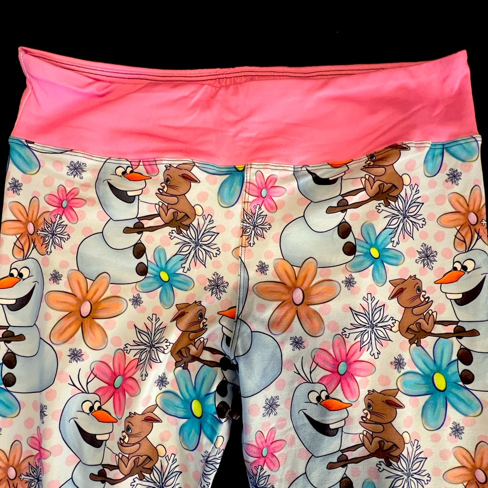 Disney Frozen Olaf capris